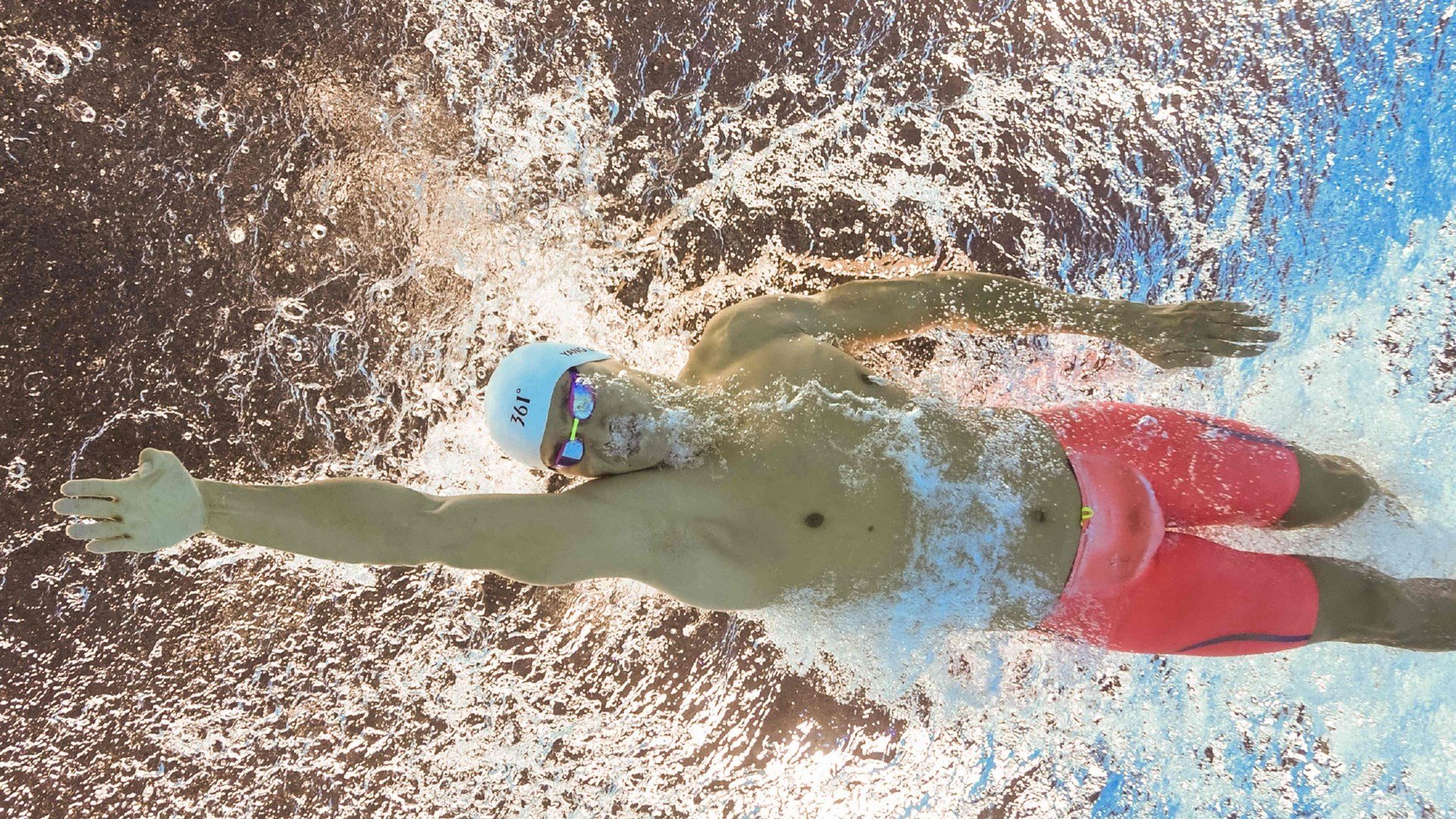 “青春逐梦”青少年篮球系列电影在全国范围内放映引热议，青少年篮球纪录片