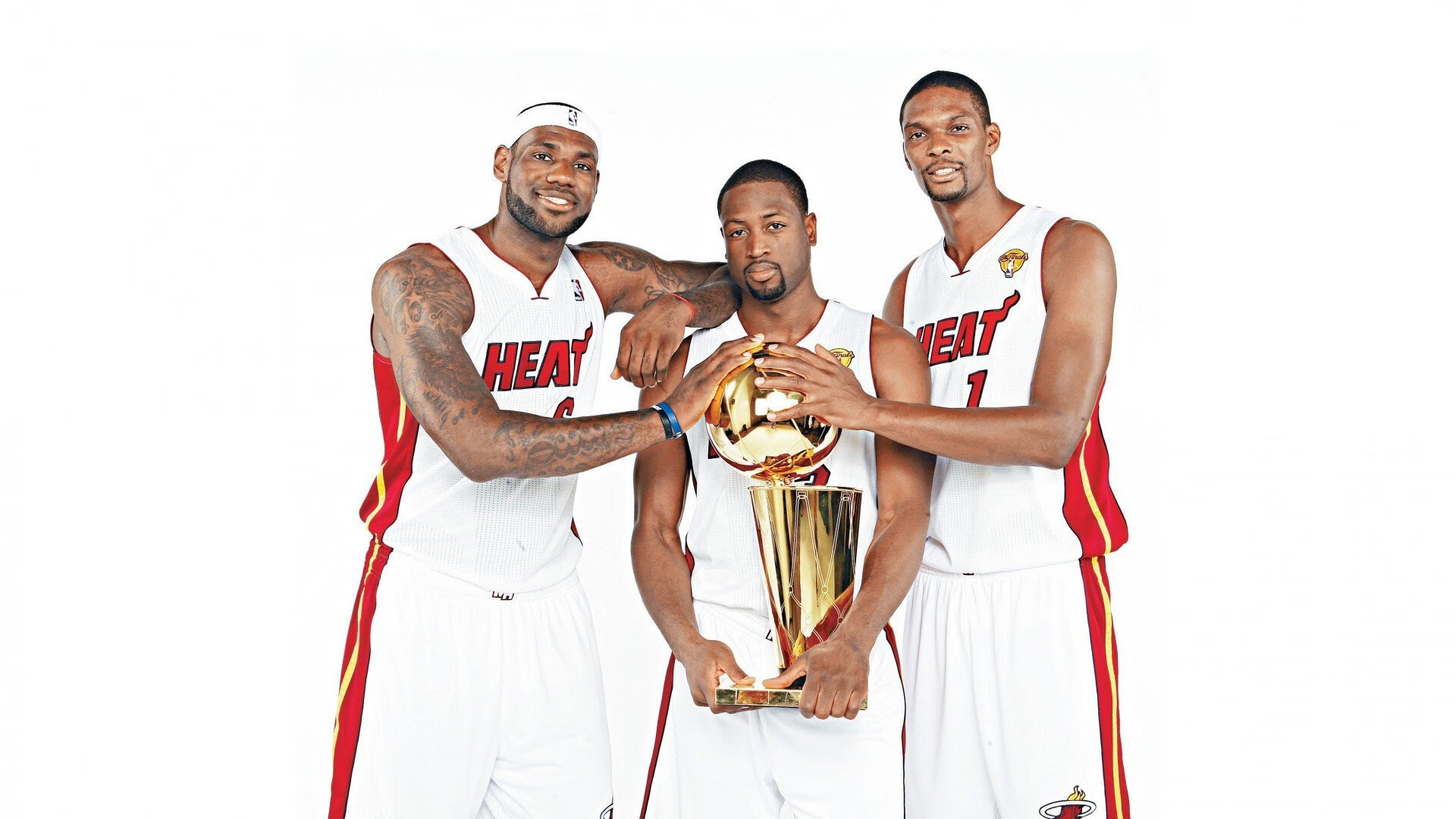 史上最“炸裂”的灌篮瞬间,谁的动作颠覆全场?,灌篮最厉害的球星